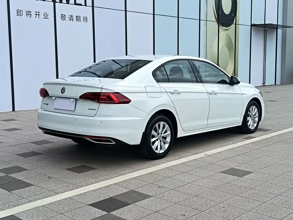 Volkswagen Bora — миниатюра 4