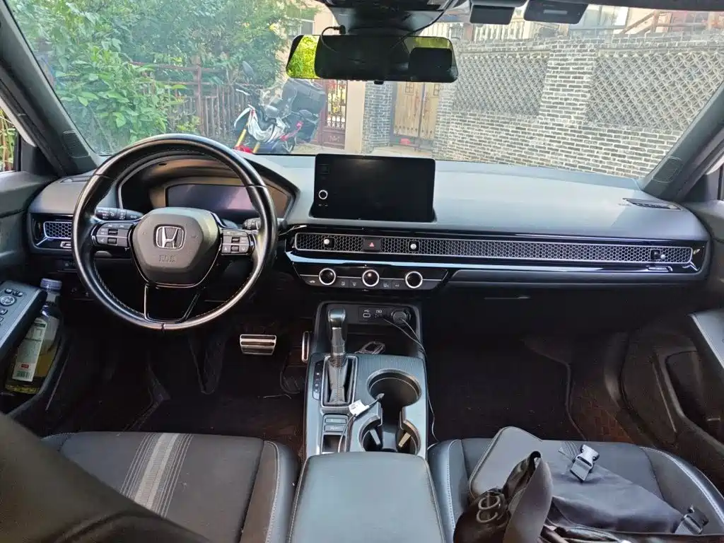 Honda Civic — миниатюра 10