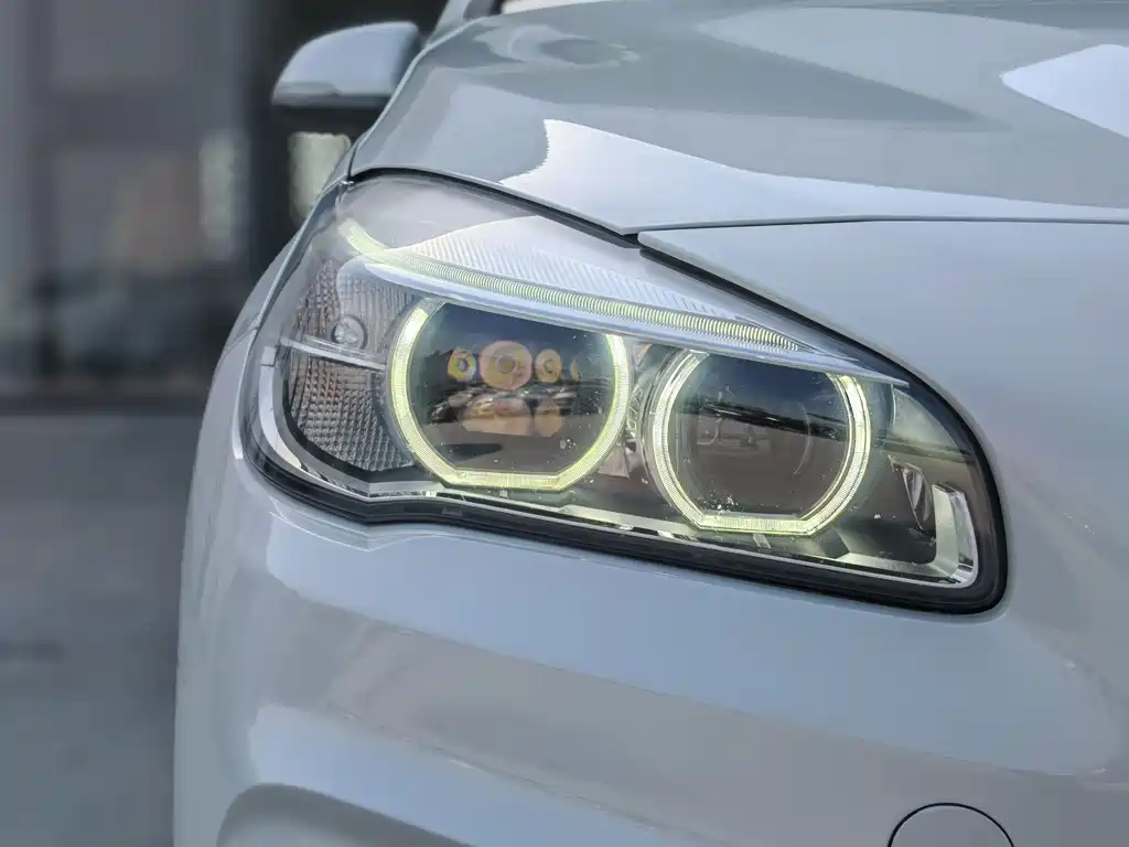 BMW 2 SERIES MULTIFUNCTIONAL STATION WAGON