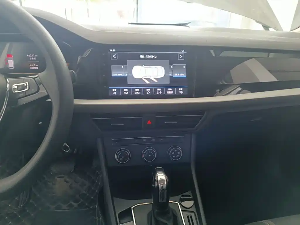 Volkswagen Lavida — миниатюра 13