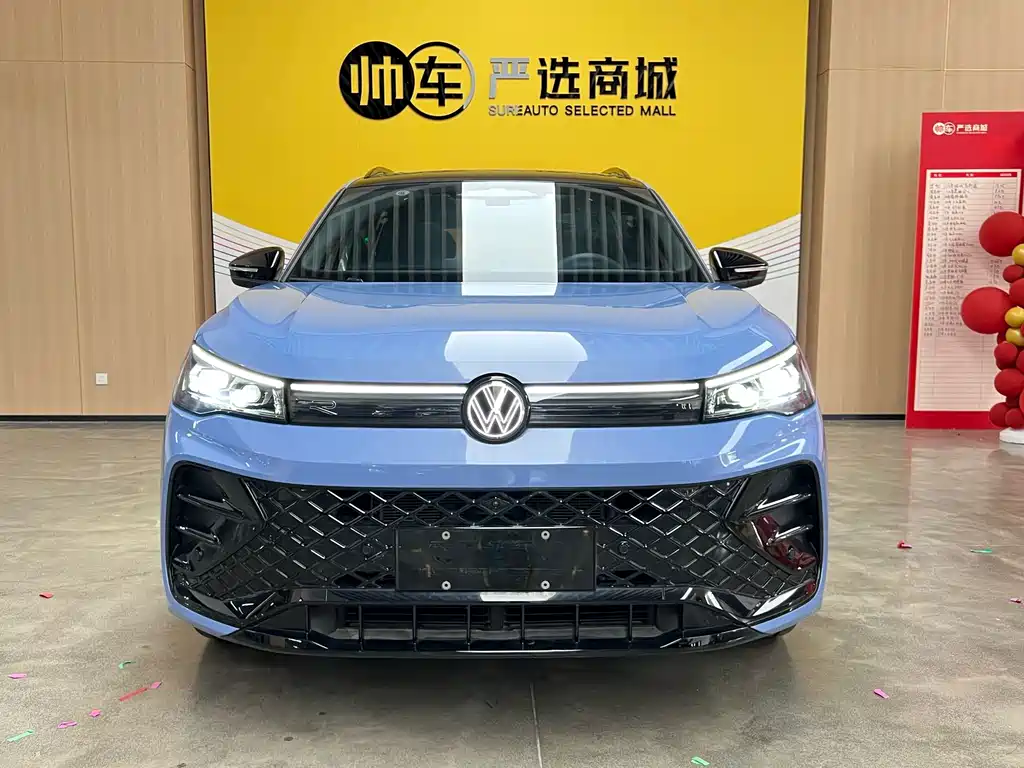 Volkswagen Tiguan L — миниатюра 2