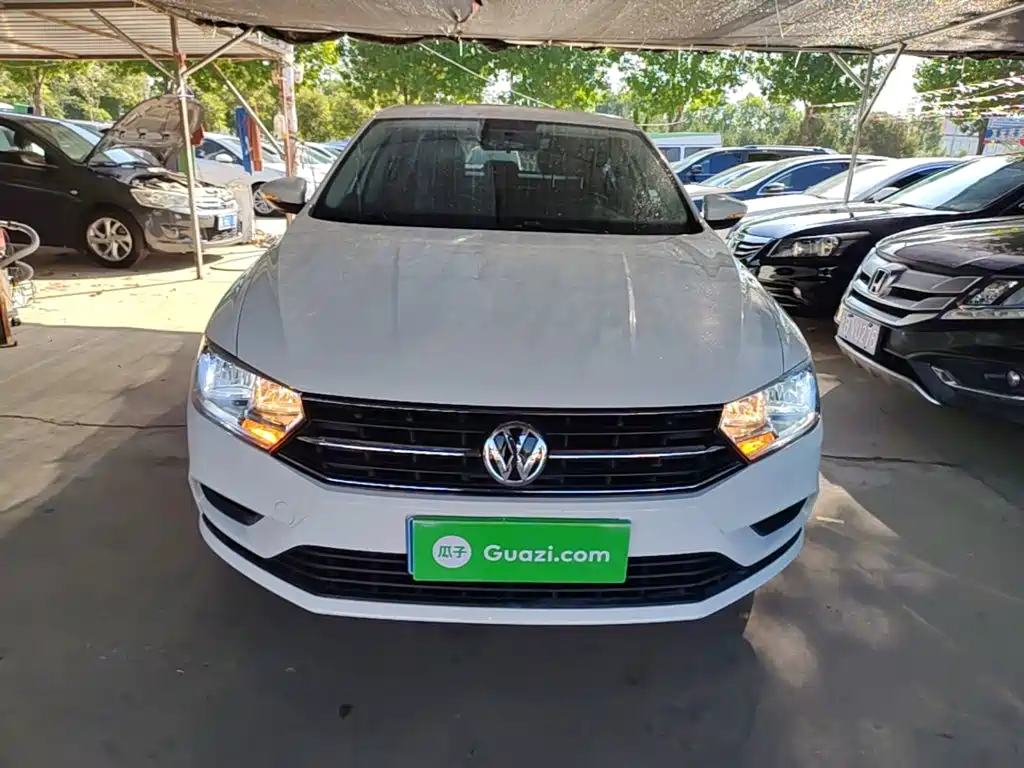 Volkswagen Bora — миниатюра 3