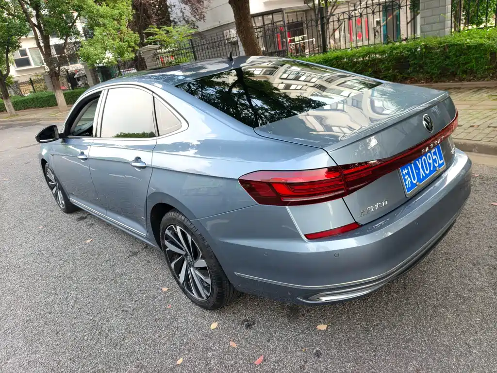 Volkswagen Passat — миниатюра 10