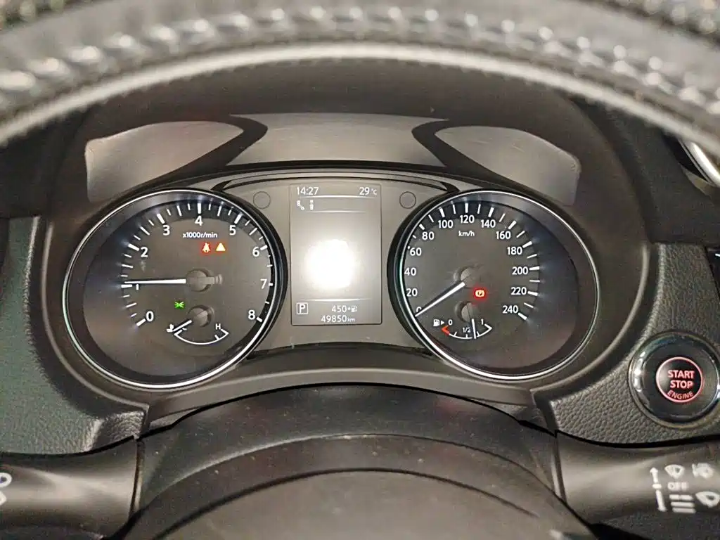 Nissan Qashqai — миниатюра 7