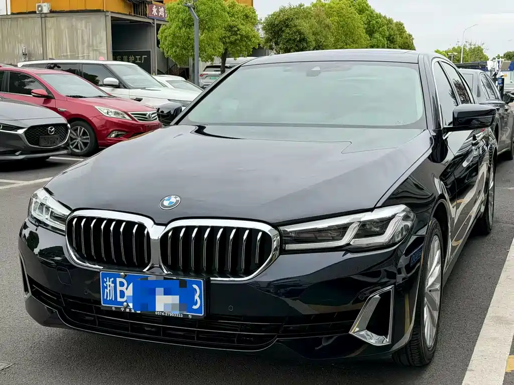 BMW 5 Series 2021