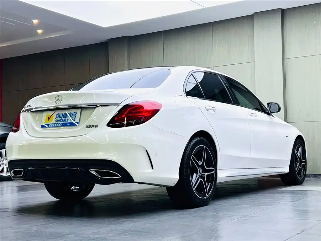 MERCEDES-BENZ C CLASS