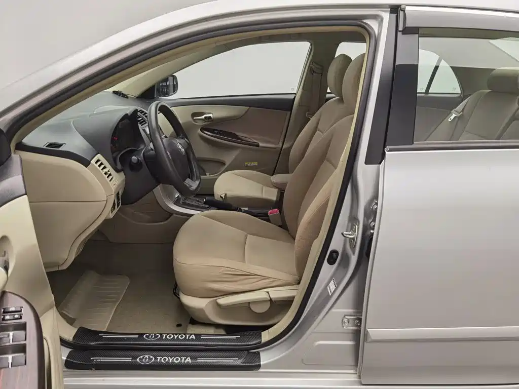 Toyota Corolla — миниатюра 10