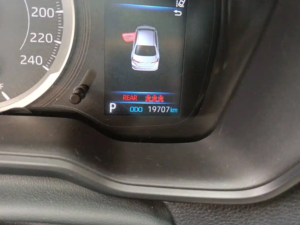 Toyota Corolla — миниатюра 8