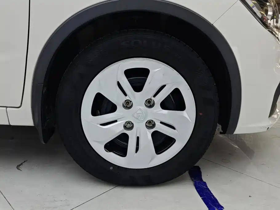 Baojun 310W — миниатюра 6