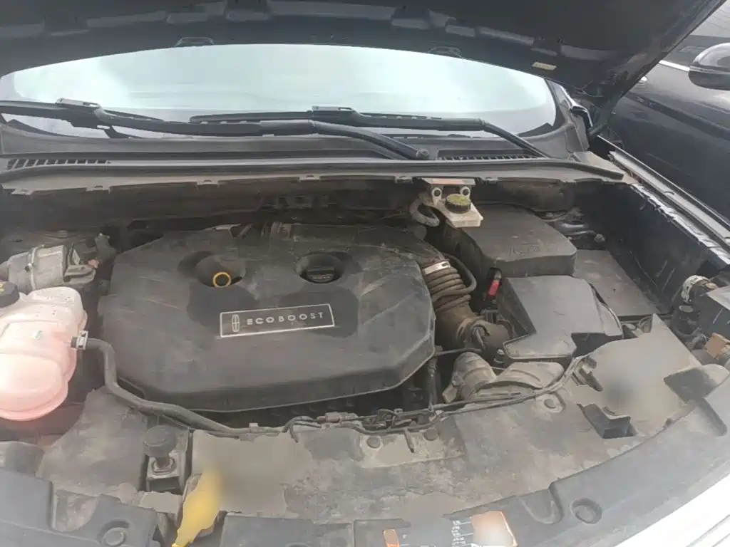 Lincoln MKC — миниатюра 20