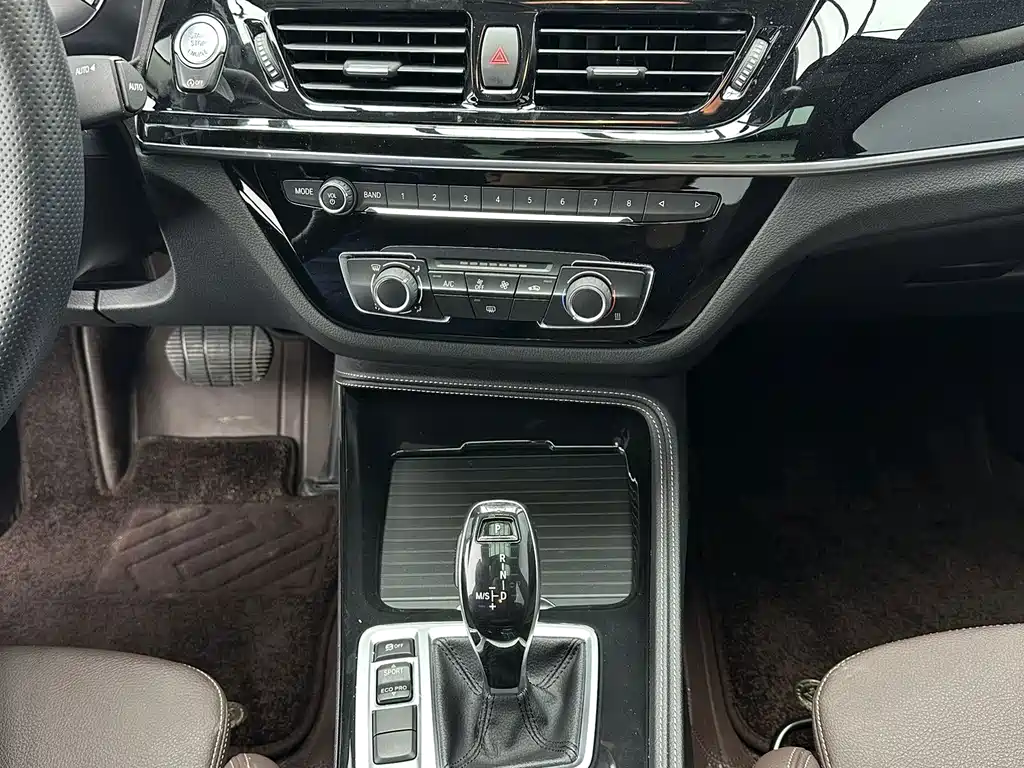 BMW 1 Series — миниатюра 15