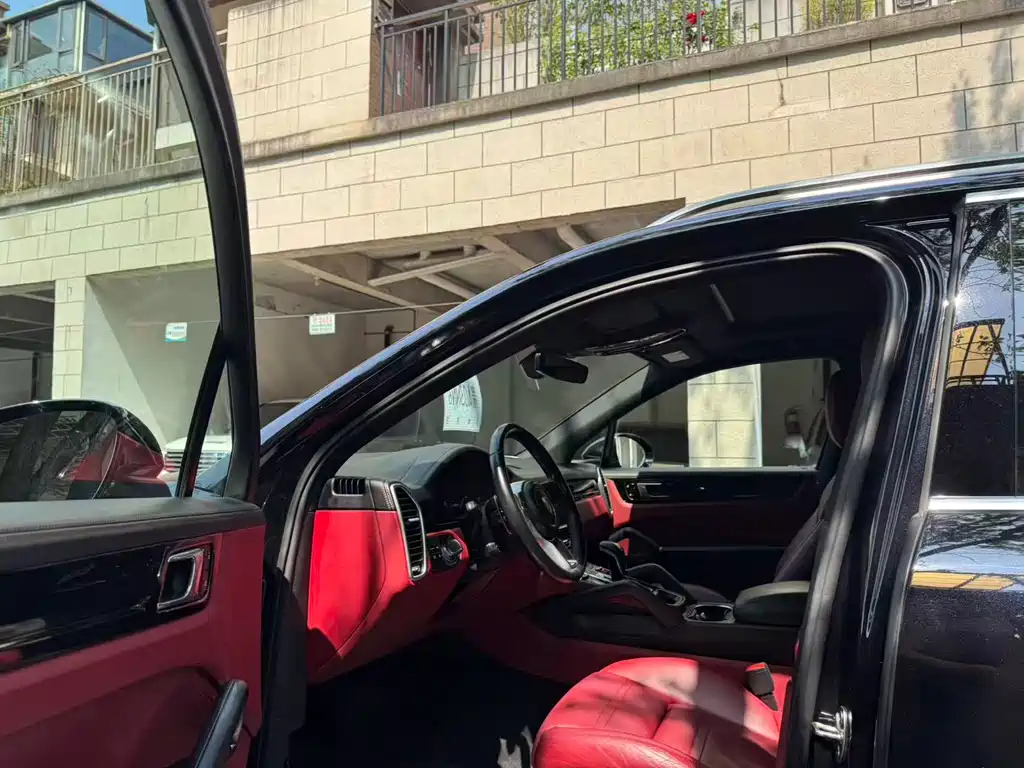 Porsche Cayenne 2019 Cayenne 3.0T