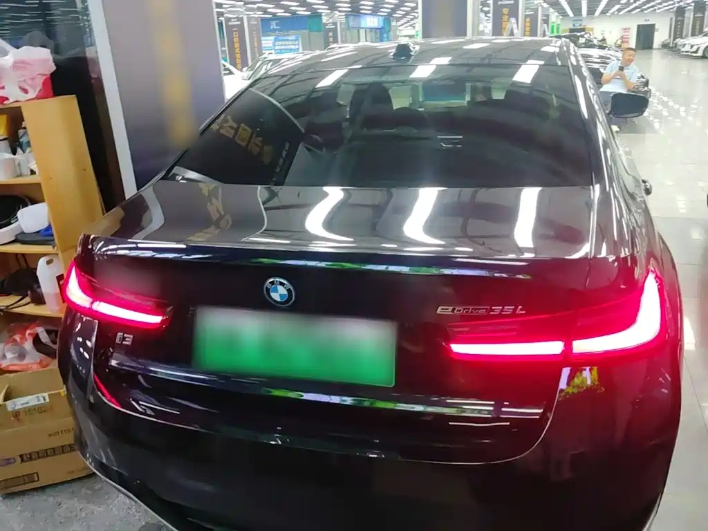 BMW i3 — миниатюра 6