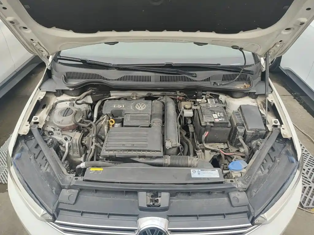 Volkswagen Golf Sportsvan — миниатюра 20