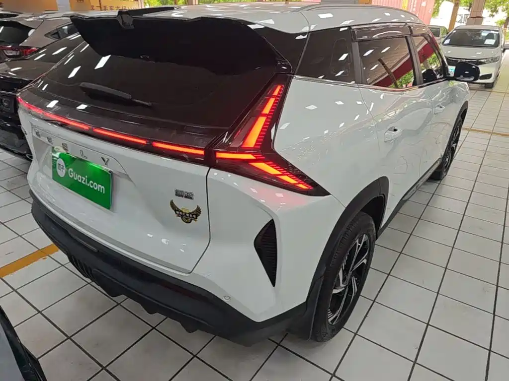 Geely Boyue — миниатюра 7