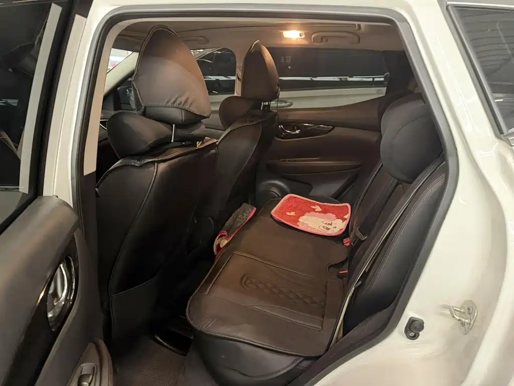 Nissan Qashqai — миниатюра 6