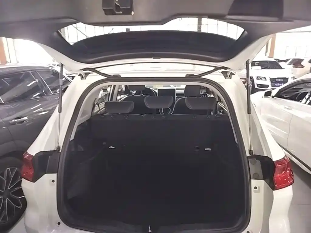 Haval M6 — миниатюра 19
