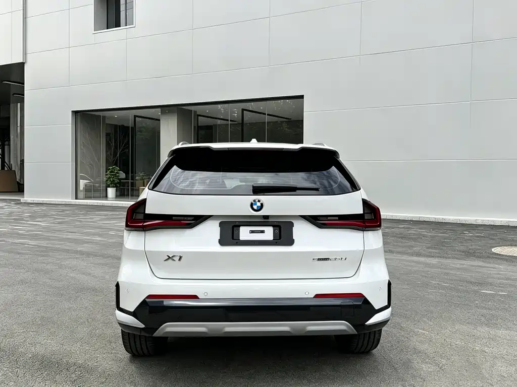 BMW X1 — миниатюра 13