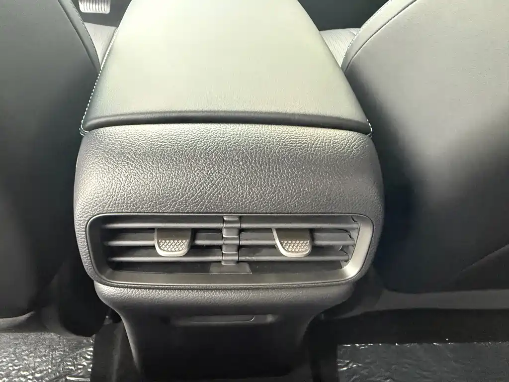 BYD Seal 05 DM-i — миниатюра 9