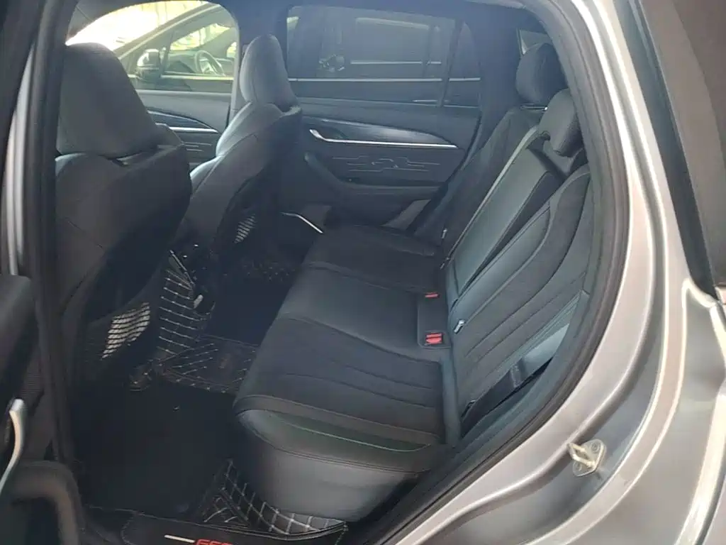 Geely Xingyue L — миниатюра 17