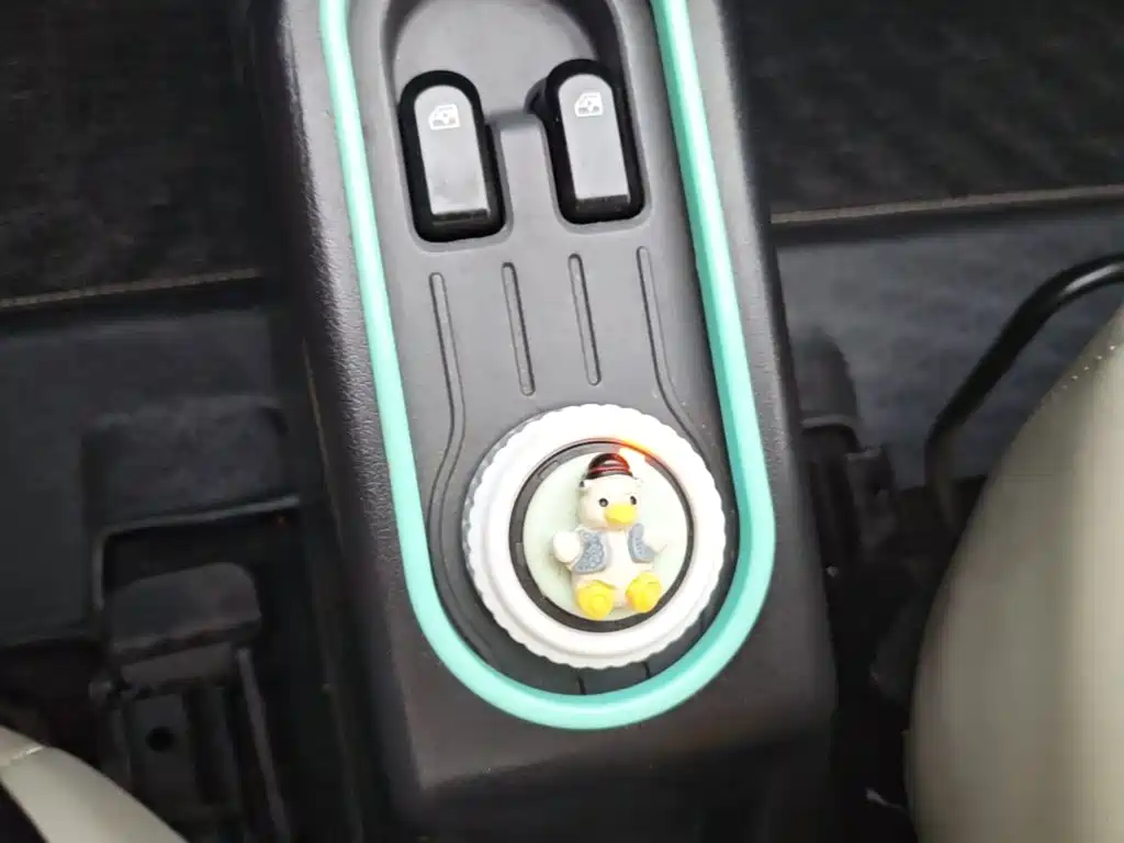 Wuling MINIEV — миниатюра 14