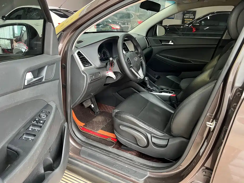 Hyundai Tucson — миниатюра 6