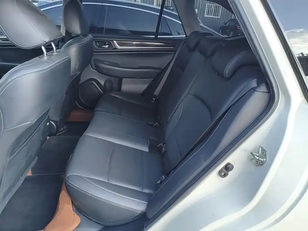 Subaru Outback — миниатюра 17