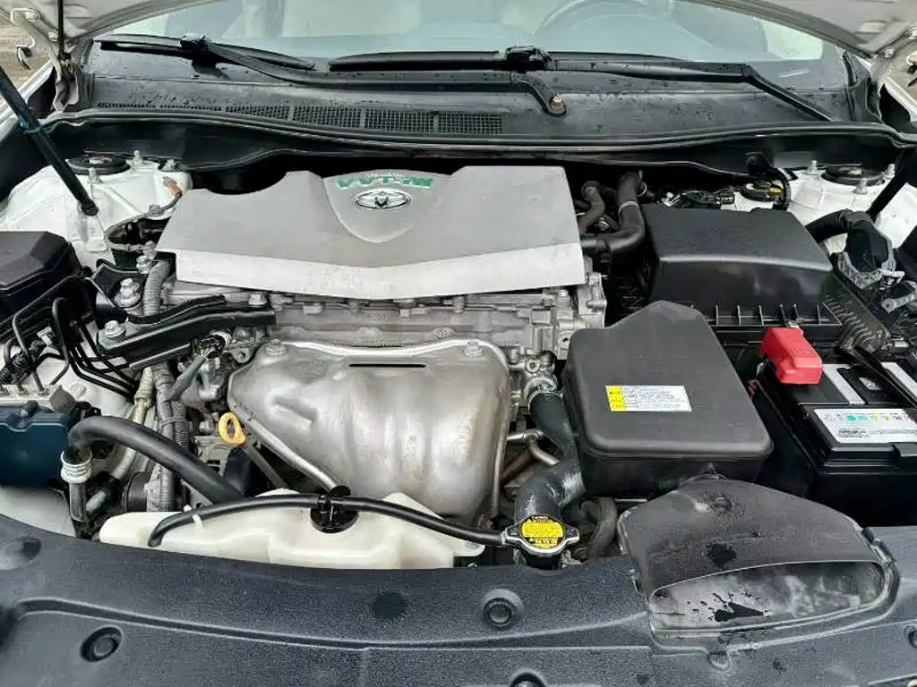 Toyota Camry — миниатюра 7