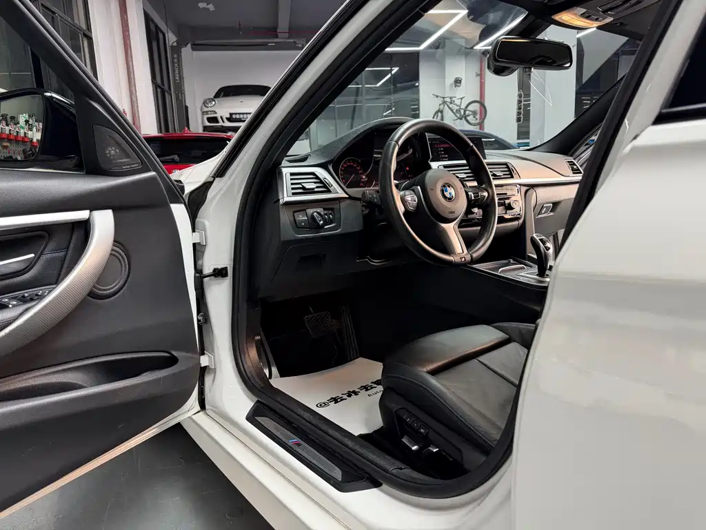 BMW 3 Series — миниатюра 10