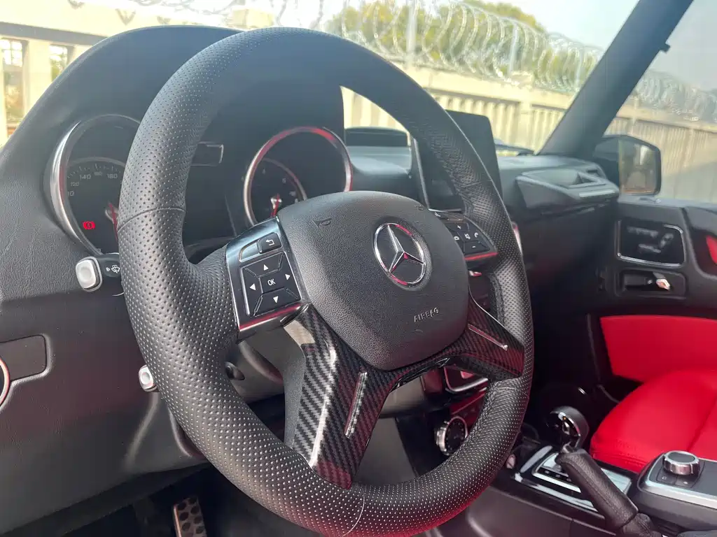 MERCEDES-BENZ G CLASS