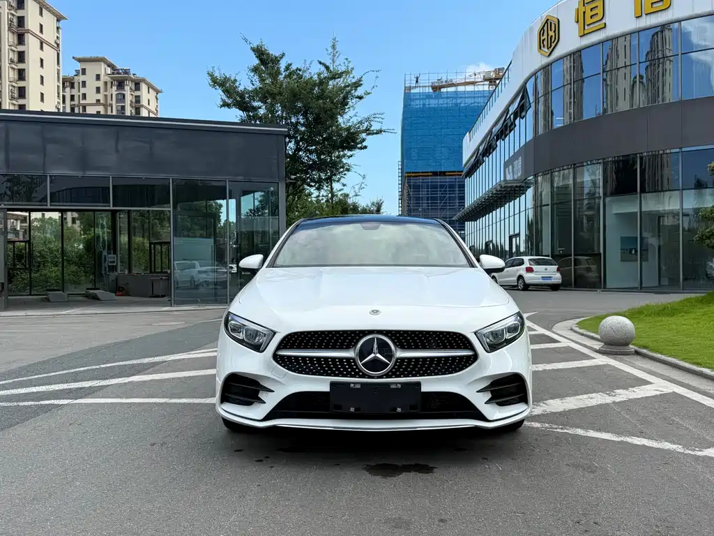Mercedes-Benz A-Class A 2020 A 200 L Sport