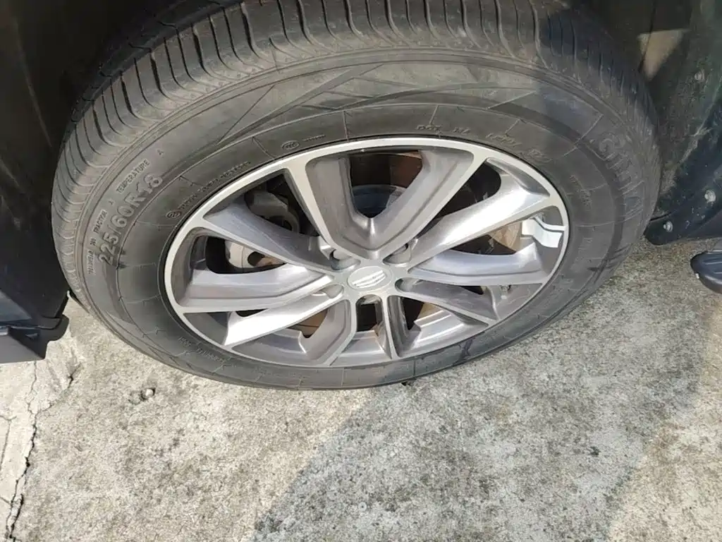 Geely Boyue — миниатюра 23