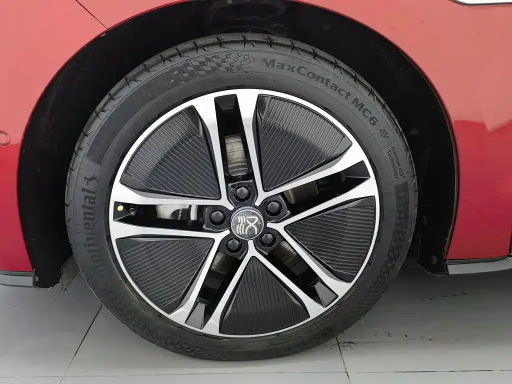BYD Han — миниатюра 17