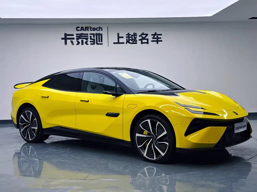 Lotus Emeya 2026 900 4 мест