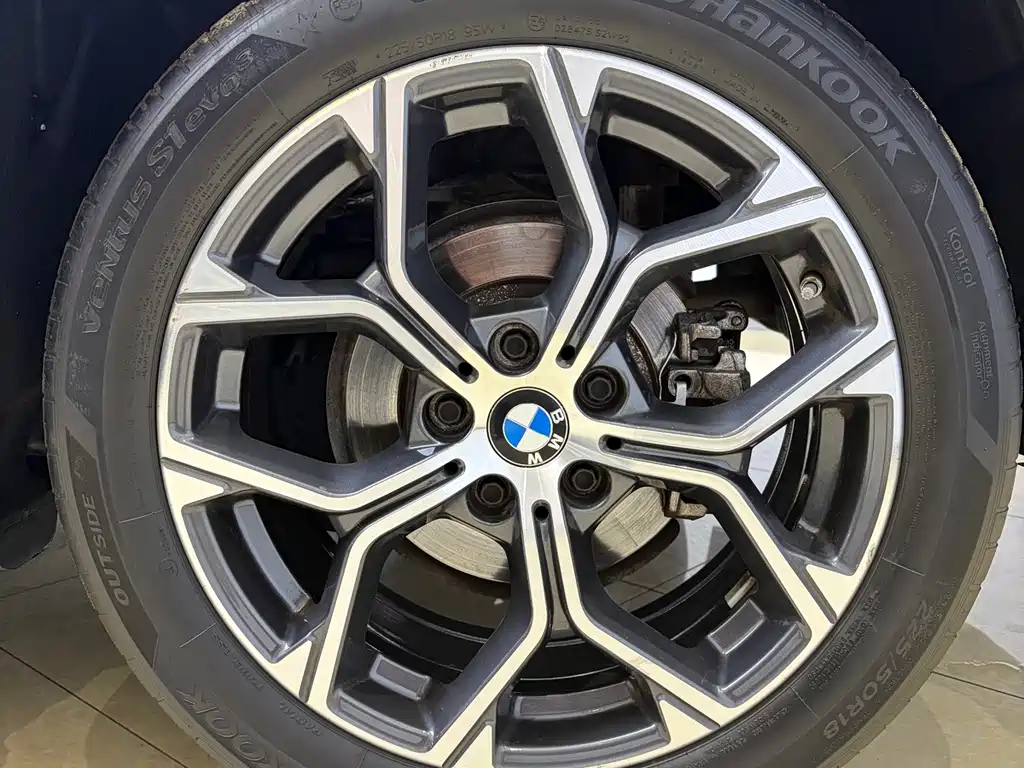 BMW X1 — миниатюра 24