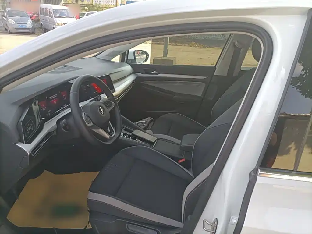 Volkswagen Golf — миниатюра 15