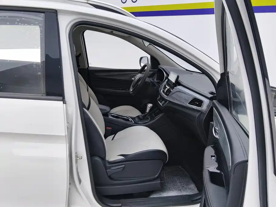 Baojun 730 — миниатюра 8