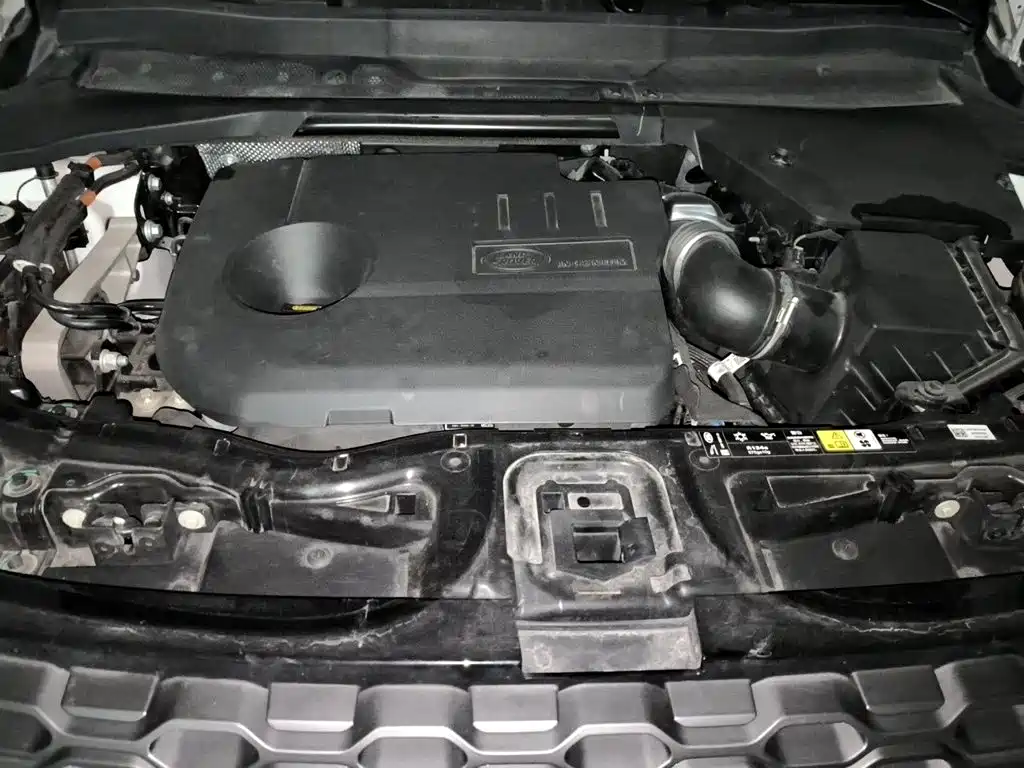 Land Rover Discovery Sport Hybrid — миниатюра 11