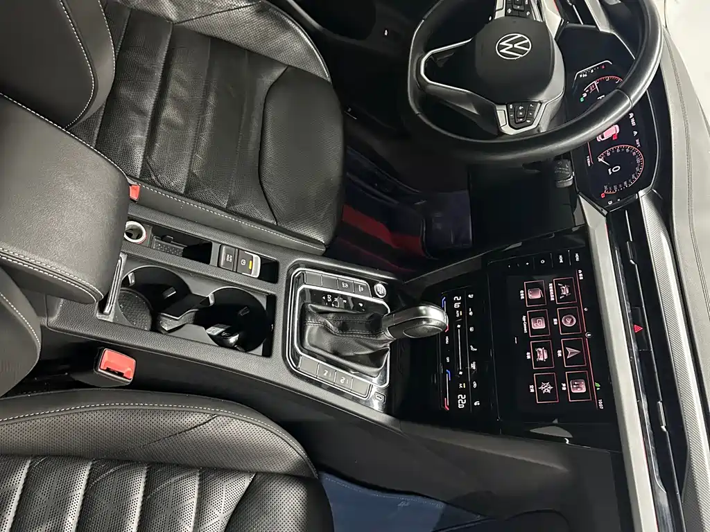 Volkswagen CC — миниатюра 6