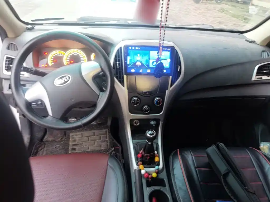 BYD F3 — миниатюра 10