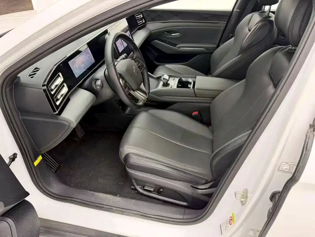 BYD Qin L — миниатюра 4