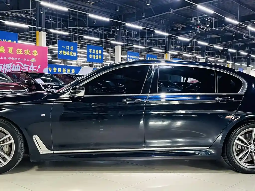 BMW 7 Series 7 2018 740Li Lead M Sport
