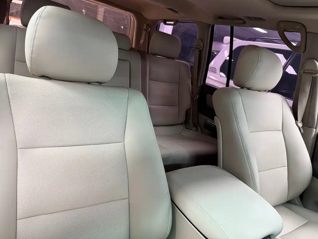 Toyota Land Cruiser — миниатюра 14