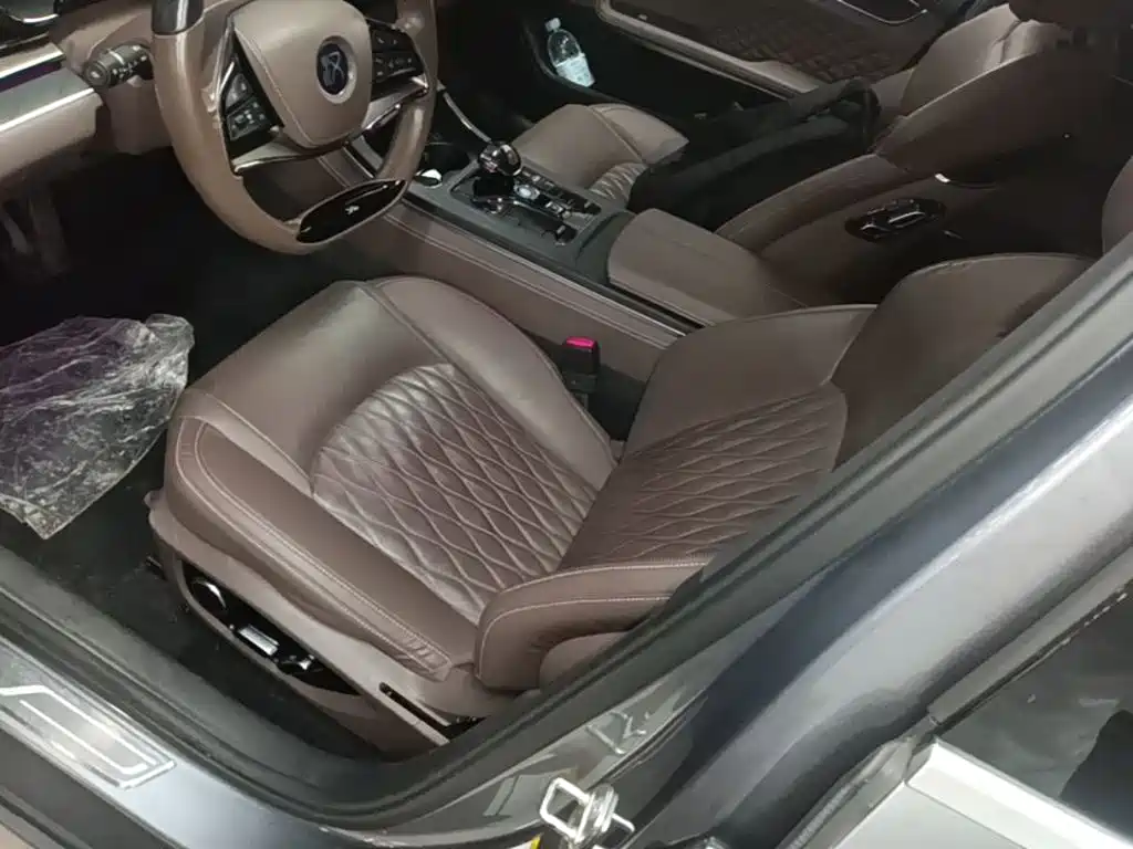 BYD Han — миниатюра 15