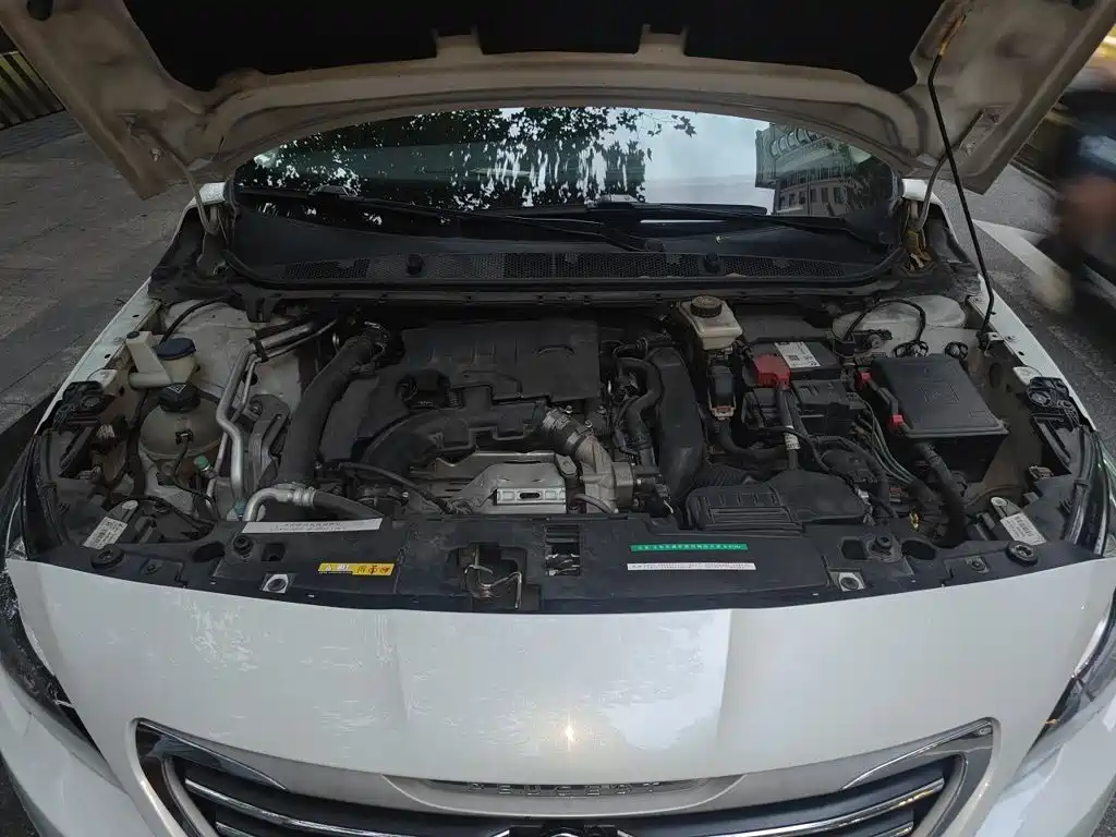 Peugeot 408 — миниатюра 21