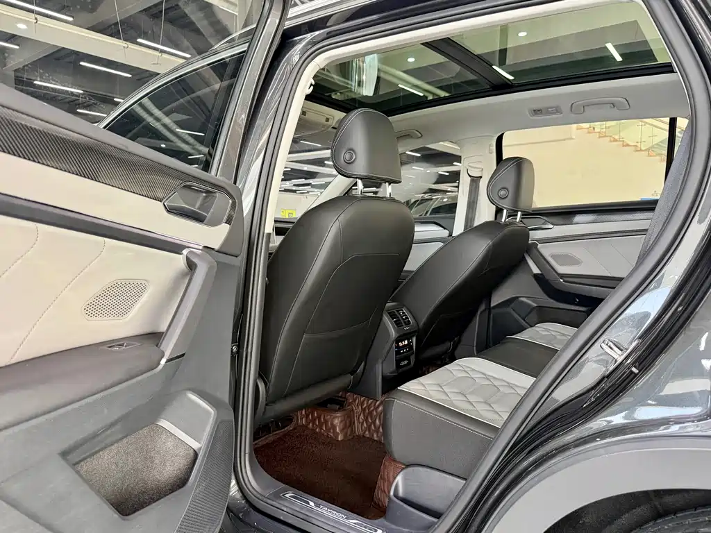 Volkswagen Tayron — миниатюра 5