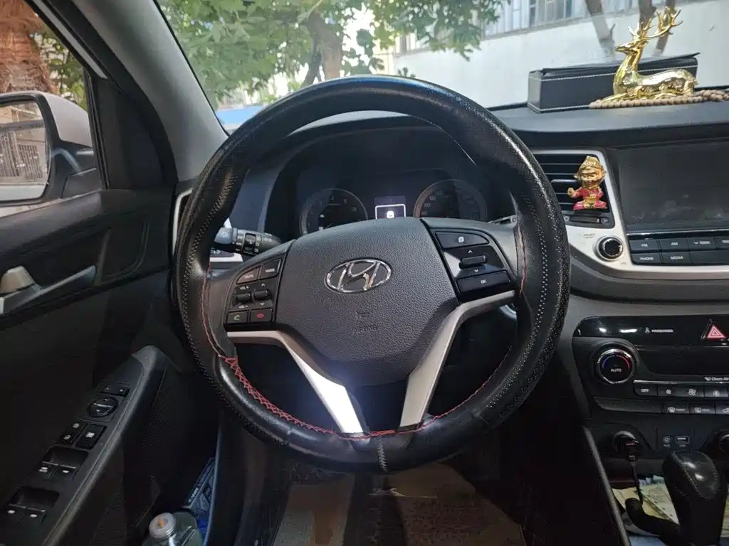 Hyundai Tucson — миниатюра 11