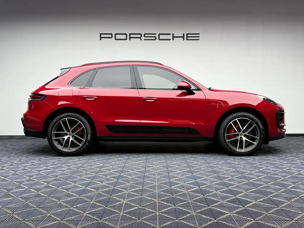 Porsche Macan — миниатюра 16