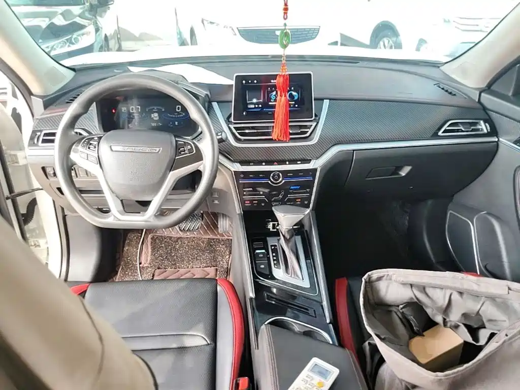 Venucia T60 — миниатюра 10