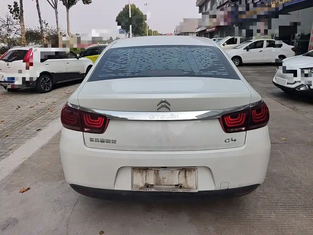 Citroen C4 — миниатюра 6